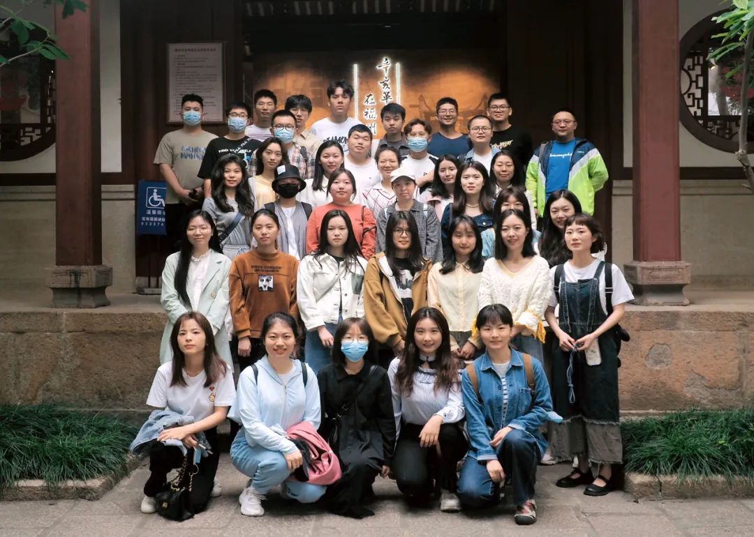 忆峥嵘岁月，明信仰之道——betway西汉姆联官网团支部与福建科学技术出版社团支部等联合开展“五四”青年