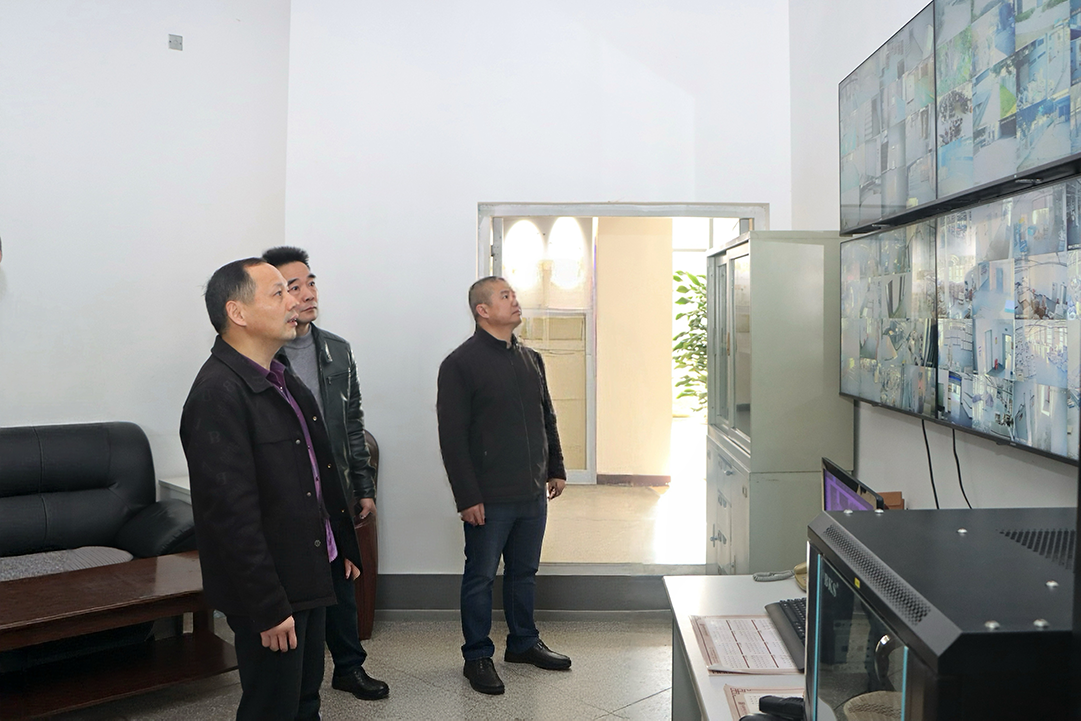 省委宣传部印刷发行处一行赴betway西汉姆联官网开展节前安全检查